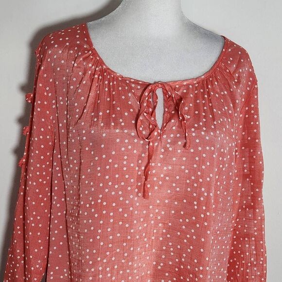 Como Blu Coral Pink Polka Dot Blouse with Cutout Detail Size Large Coral Top - Picture 2 of 9